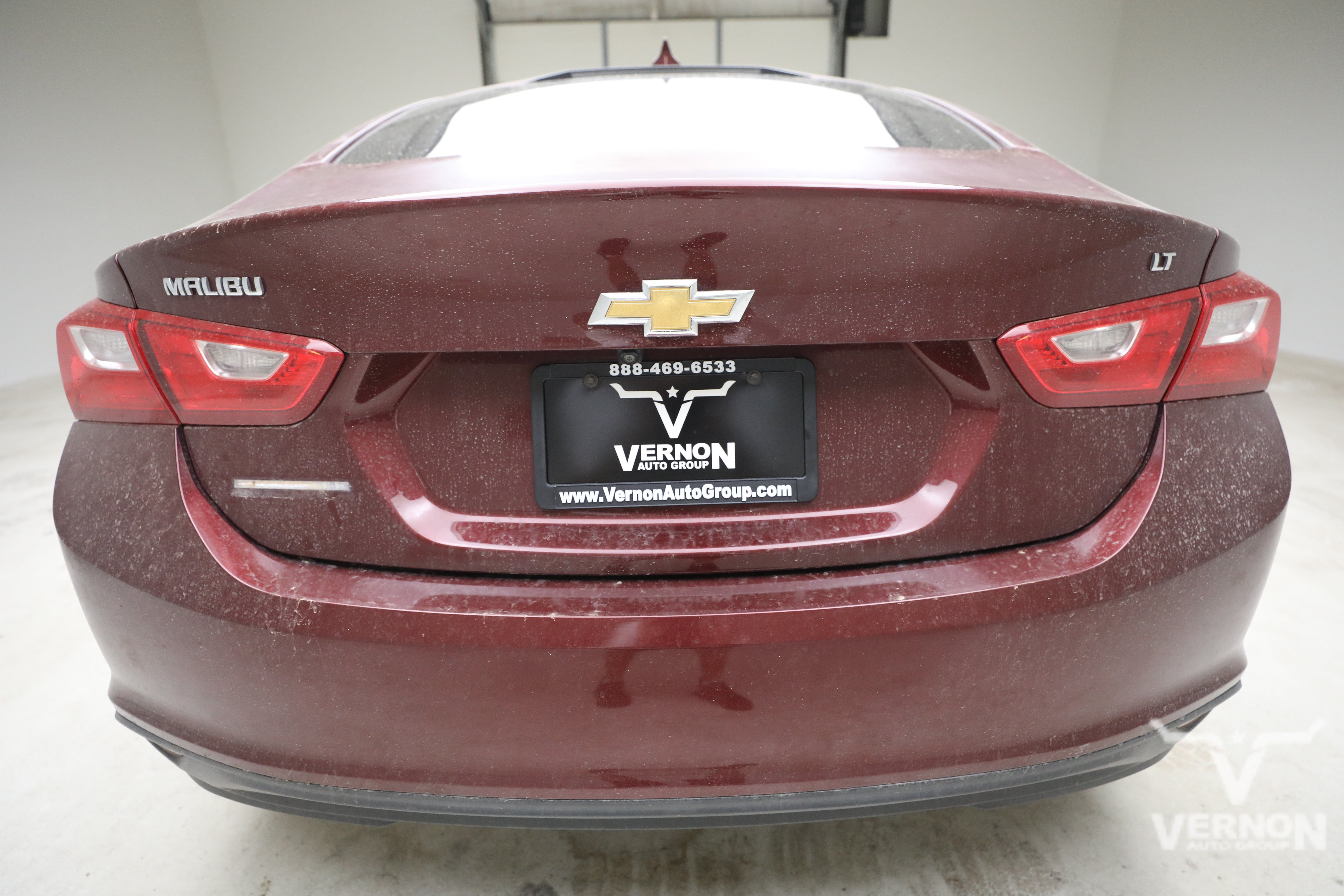 Used 2016 Chevrolet Malibu LT FWD image 3