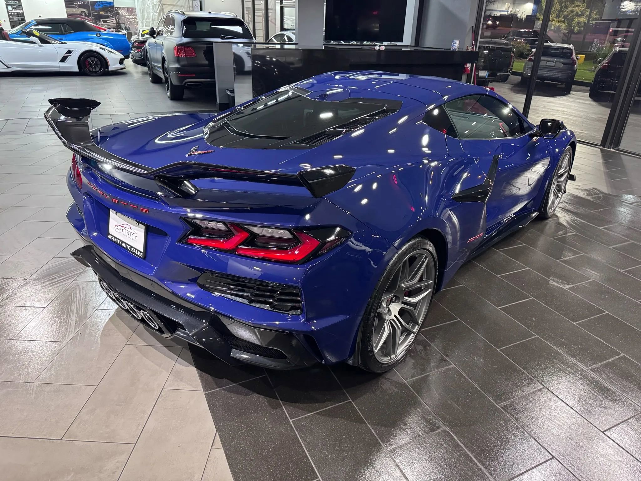 Used 2025 Chevrolet Corvette Z06 image 6