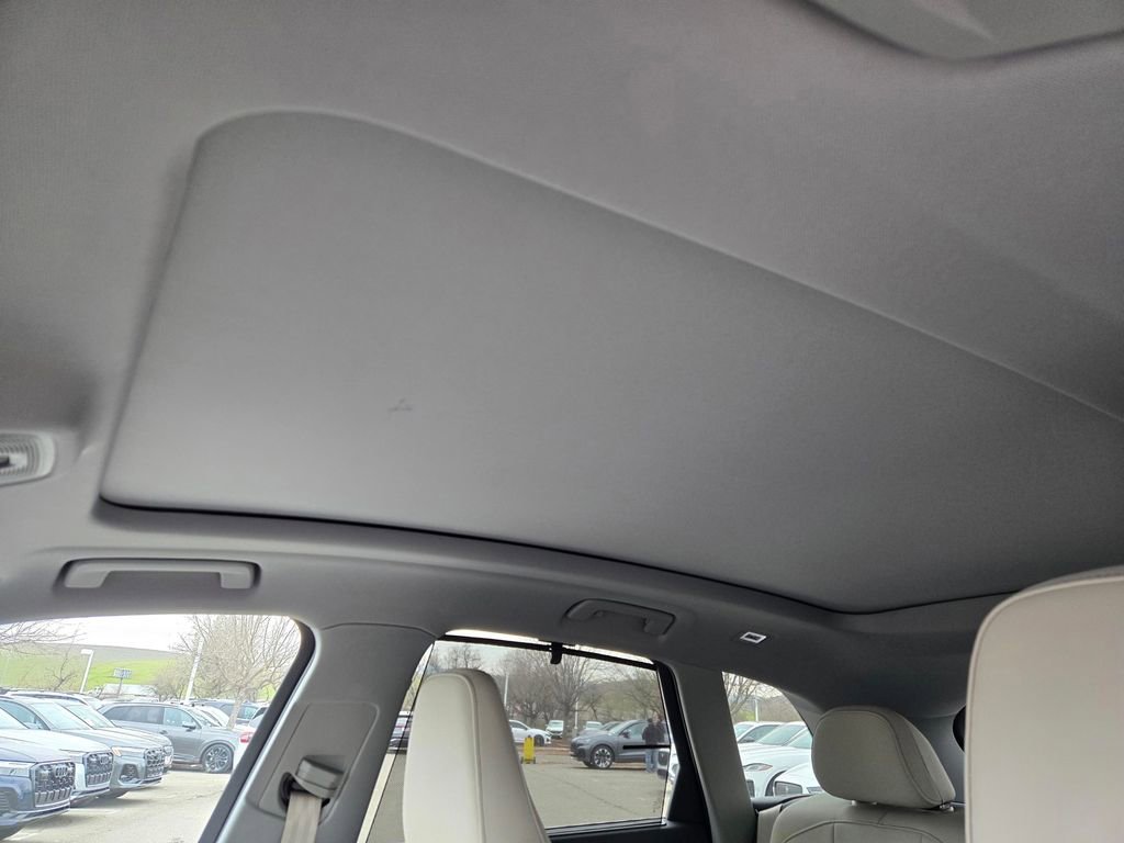 New 2025 Audi Q5 Premium Plus AWD/4WD image 21