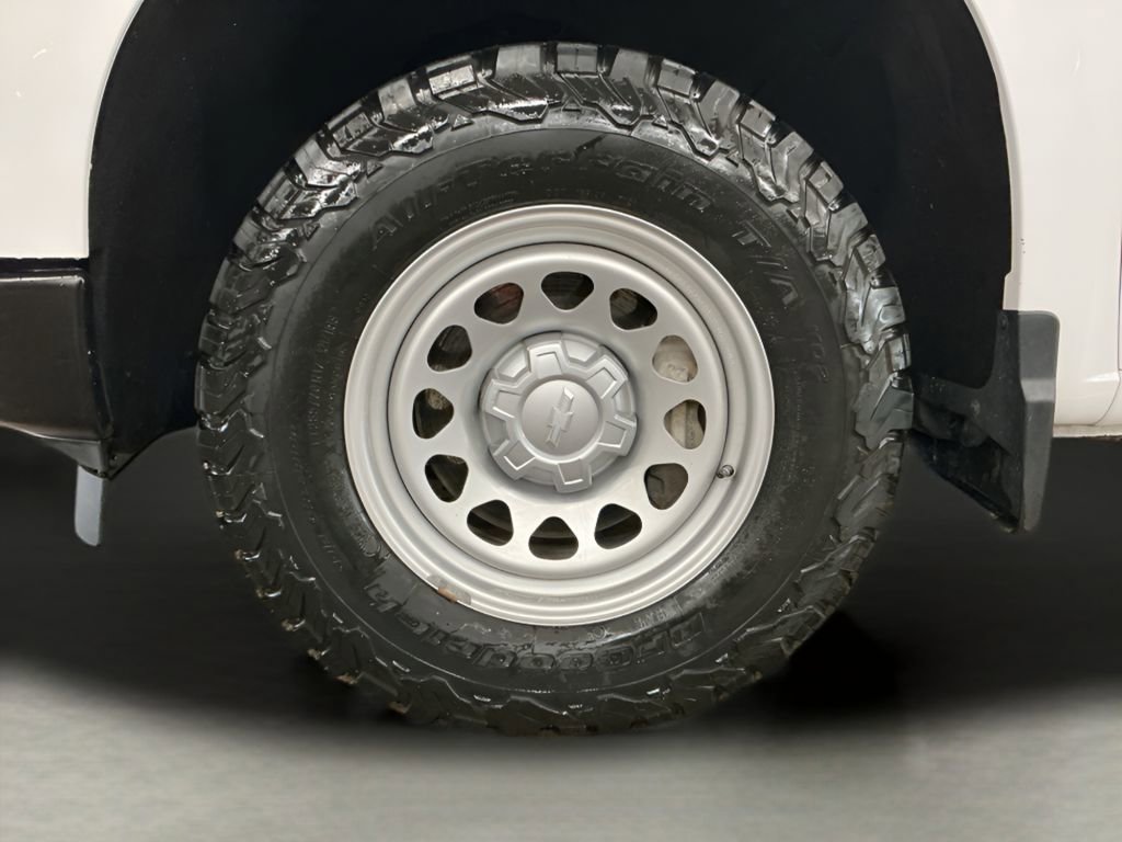 Used 2023 Chevrolet Silverado 1500 W/T w/ WT Value Package image 27