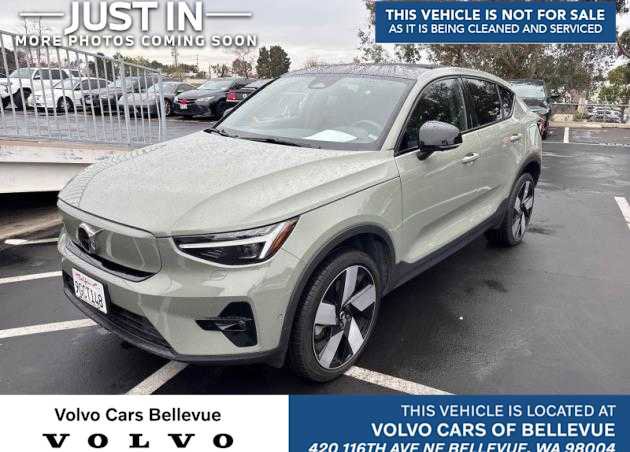 Used 2023 Volvo C40 P8 Recharge Ultimate image 1