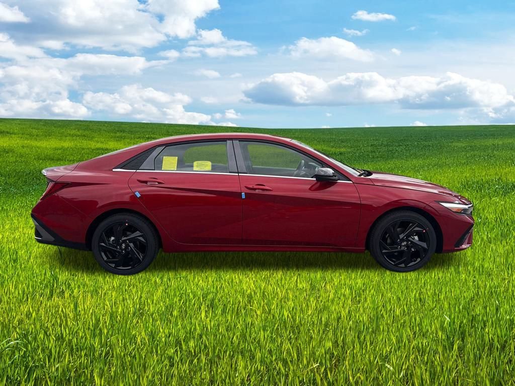 Used 2026 Hyundai Elantra SEL Sport image 8