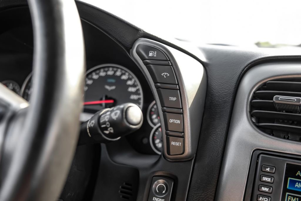 Used 2007 Chevrolet Corvette Z06 w/ Preferred Equipment Group image 12