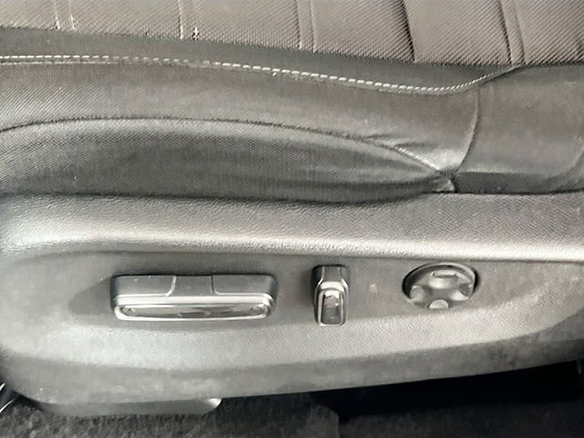 Used 2018 Honda CR-V EX image 17