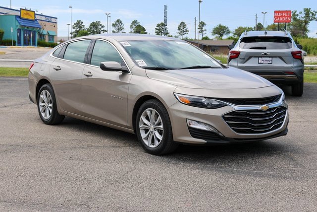 Used 2025 Chevrolet Malibu LT