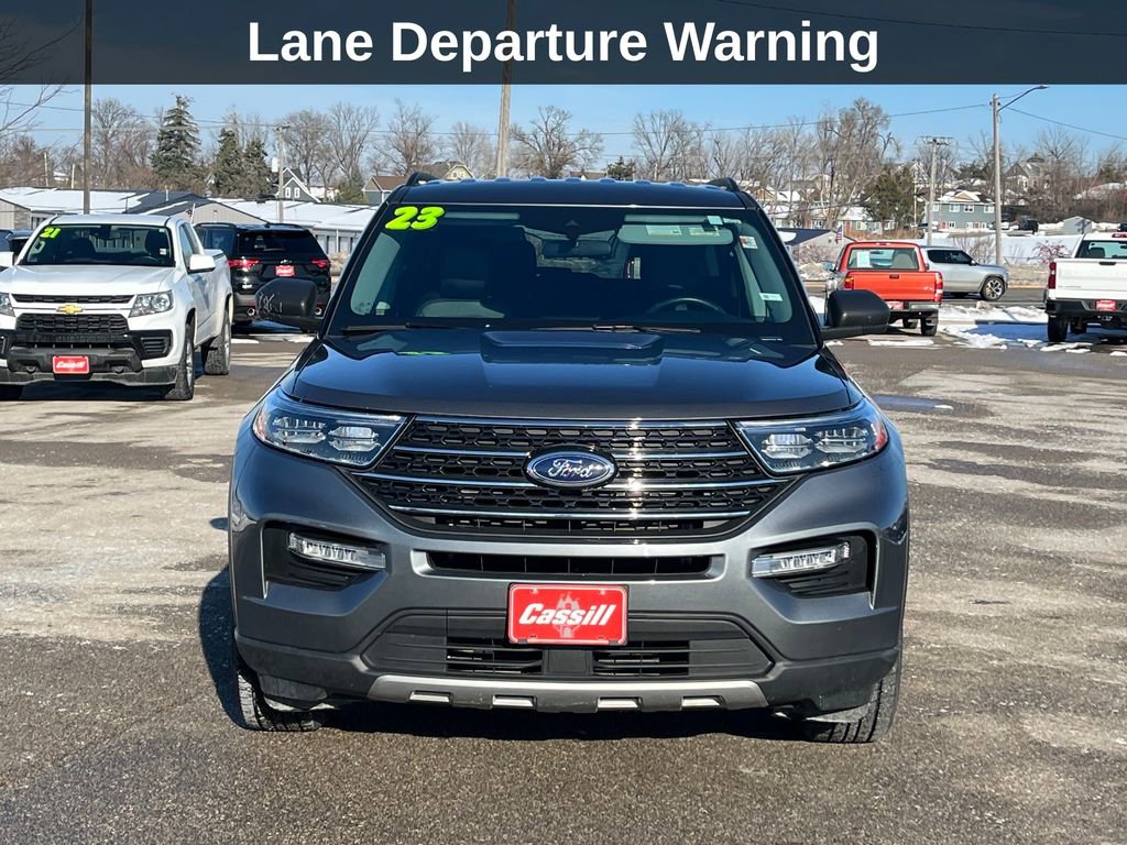Used 2023 Ford Explorer XLT w/ Equipment Group 202A image 10