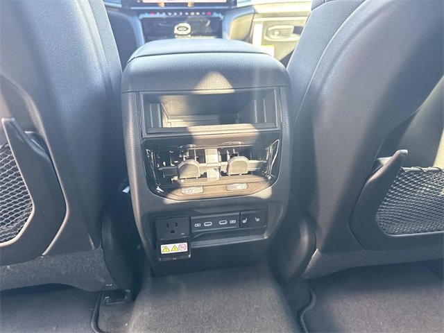 New 2026 Jeep Grand Cherokee Limited image 17