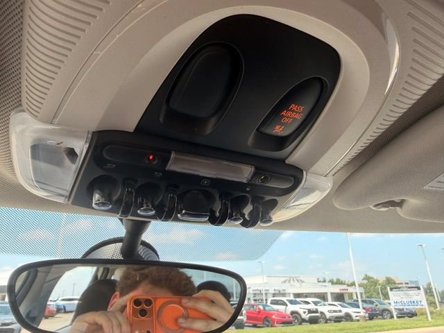 Used 2016 MINI Cooper 4-Door Hardtop FWD image 27