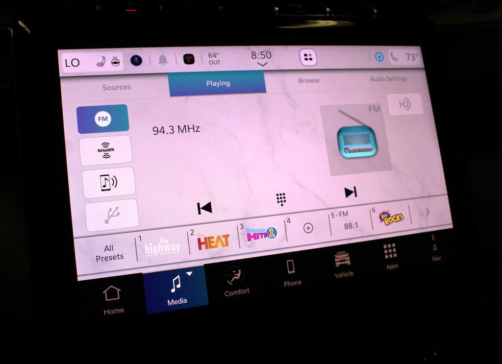 New 2025 Jeep Grand Cherokee Limited w/ Luxury Tech Group II image 15