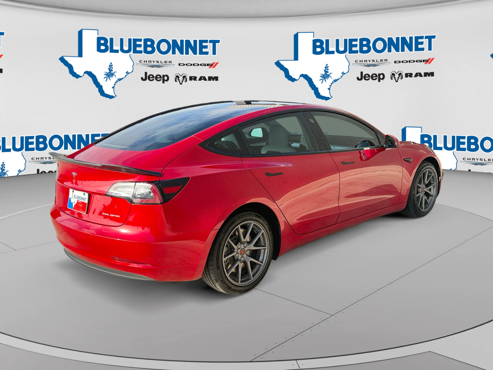 Used 2022 Tesla Model 3 Long Range AWD/4WD image 5