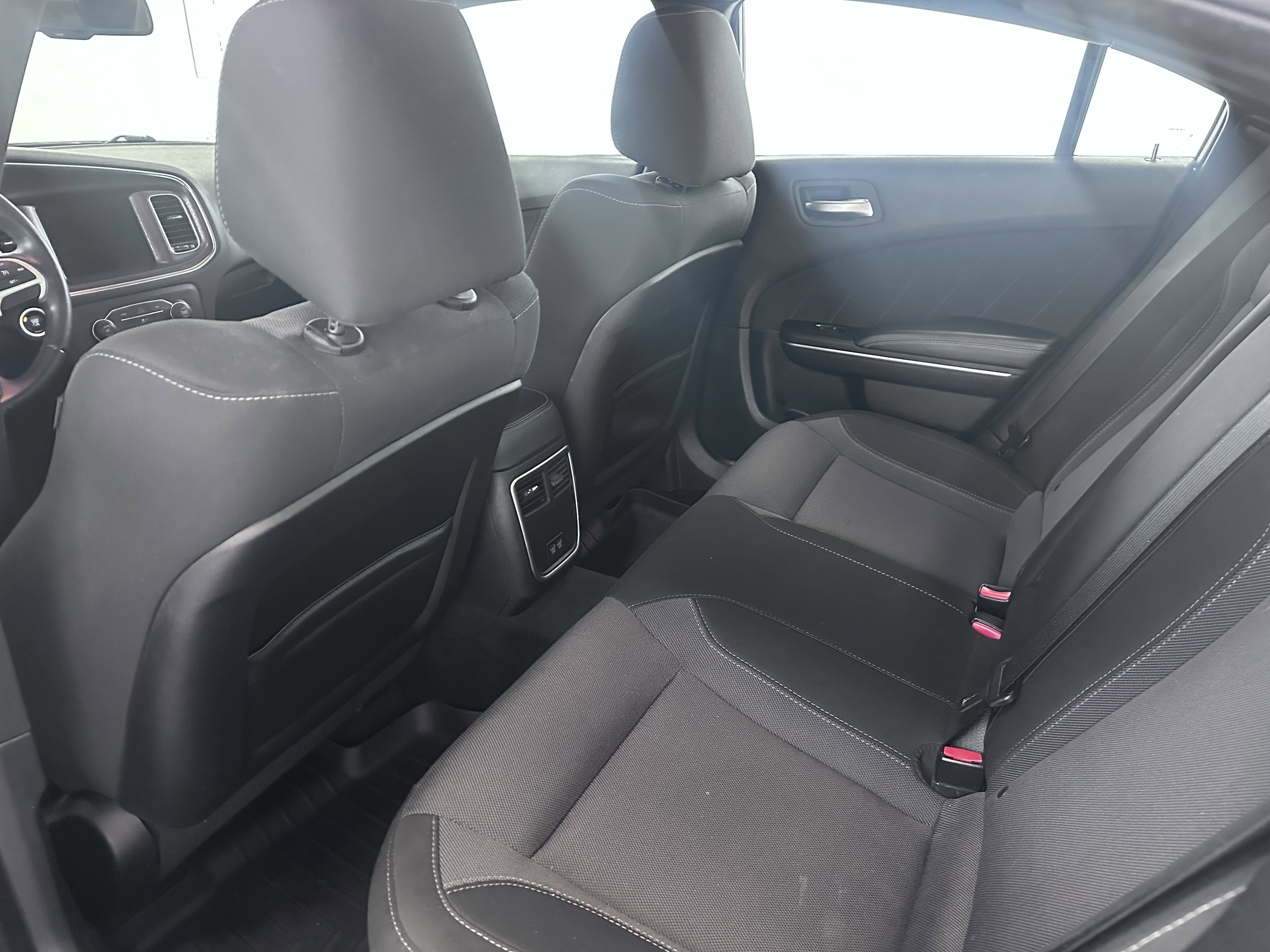 Used 2016 Dodge Charger R/T RWD image 26