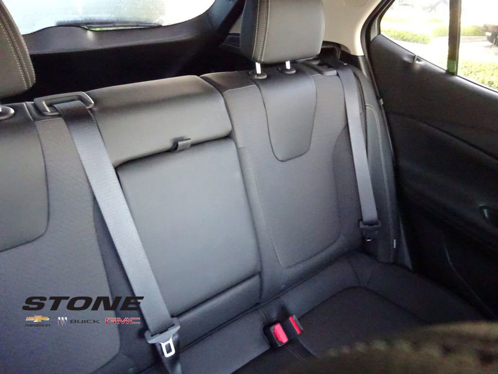 Used 2026 Buick Encore GX Preferred w/ Comfort Package image 17