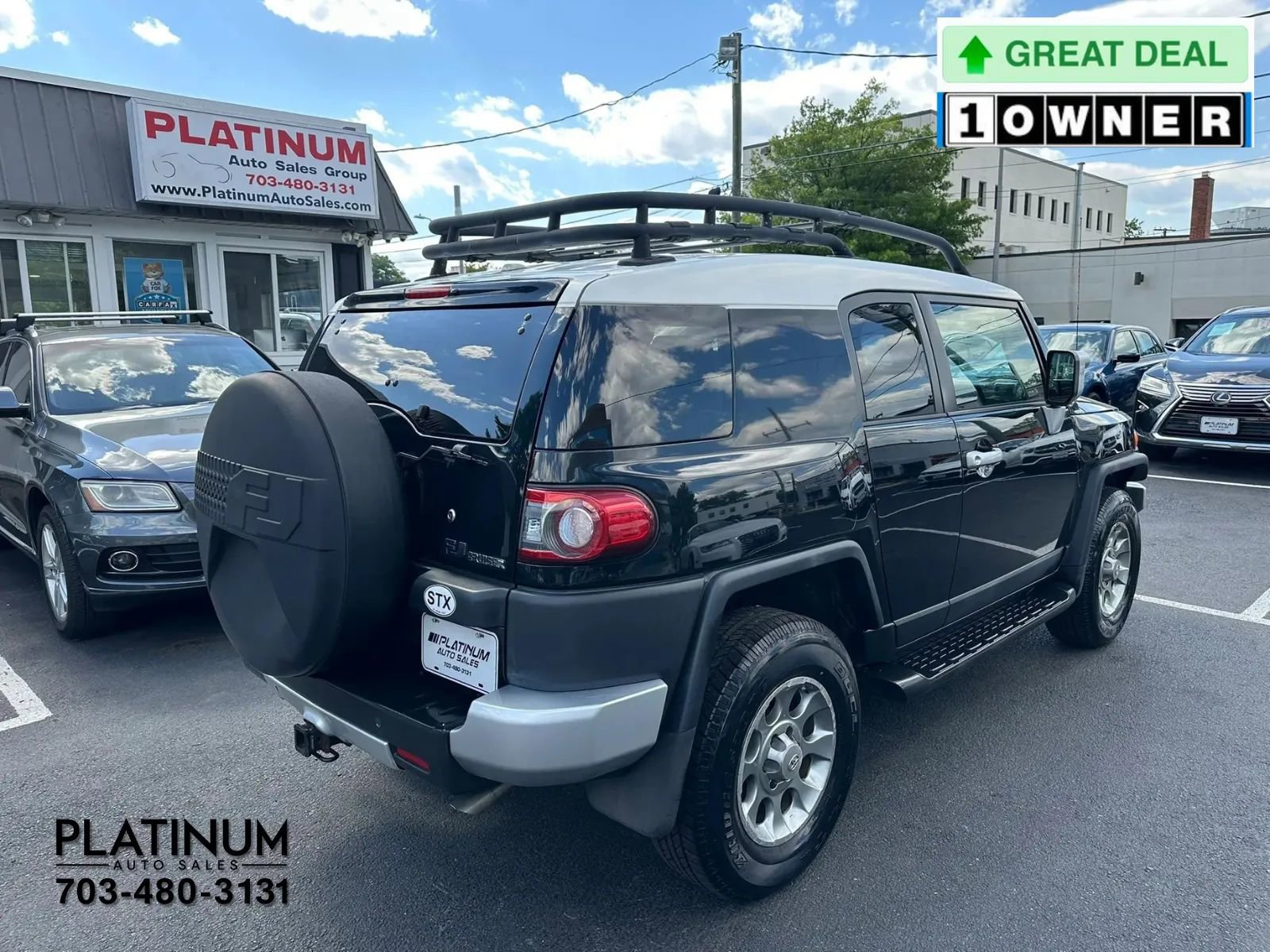 Used 2012 Toyota FJ Cruiser 4WD w/ Upgrade Pkg image 4