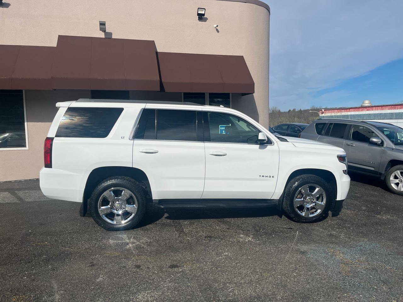 Used 2015 Chevrolet Tahoe LT AWD/4WD image 5