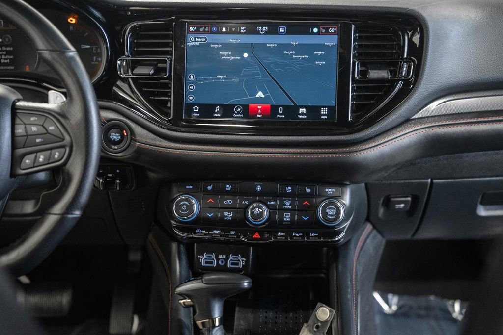 Used 2025 Dodge Durango GT image 27