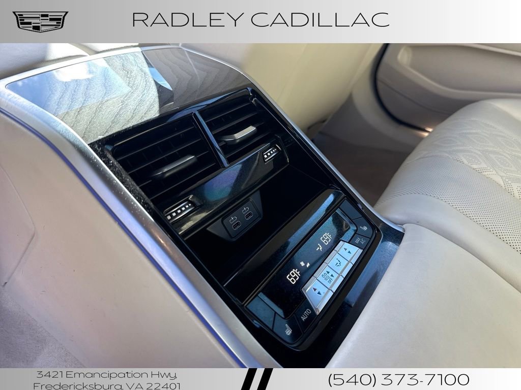 Used 2022 BMW M8 Gran Coupe xDrive Competition w/ Comfort Seating Package image 23