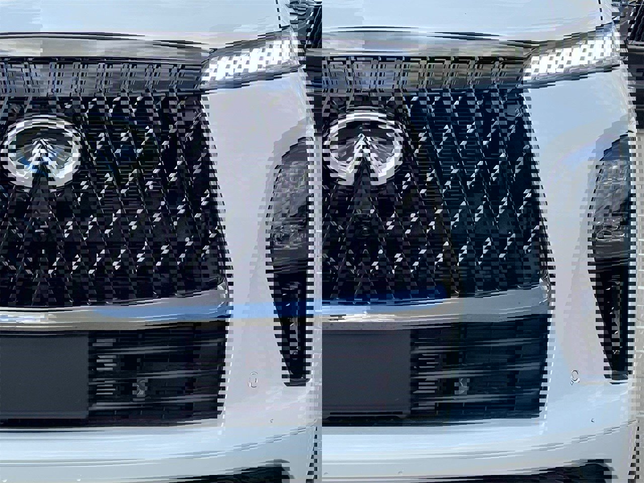 New 2026 INFINITI QX80 4WD w/ Sport Exterior Package image 8