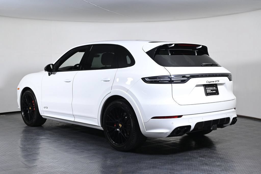 Certified 2023 Porsche Cayenne GTS AWD/4WD image 3