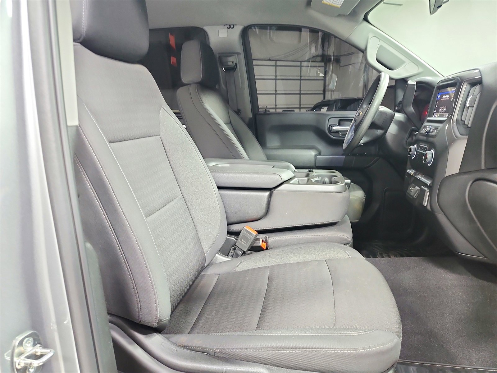 Used 2024 Chevrolet Silverado 1500 Custom image 34