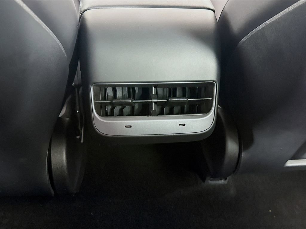 Used 2023 Tesla Model 3 Standard Range RWD image 28