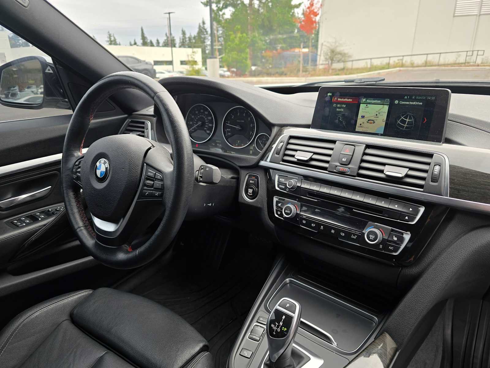 Used 2018 BMW 330i Gran Turismo xDrive 330i xDrive image 12