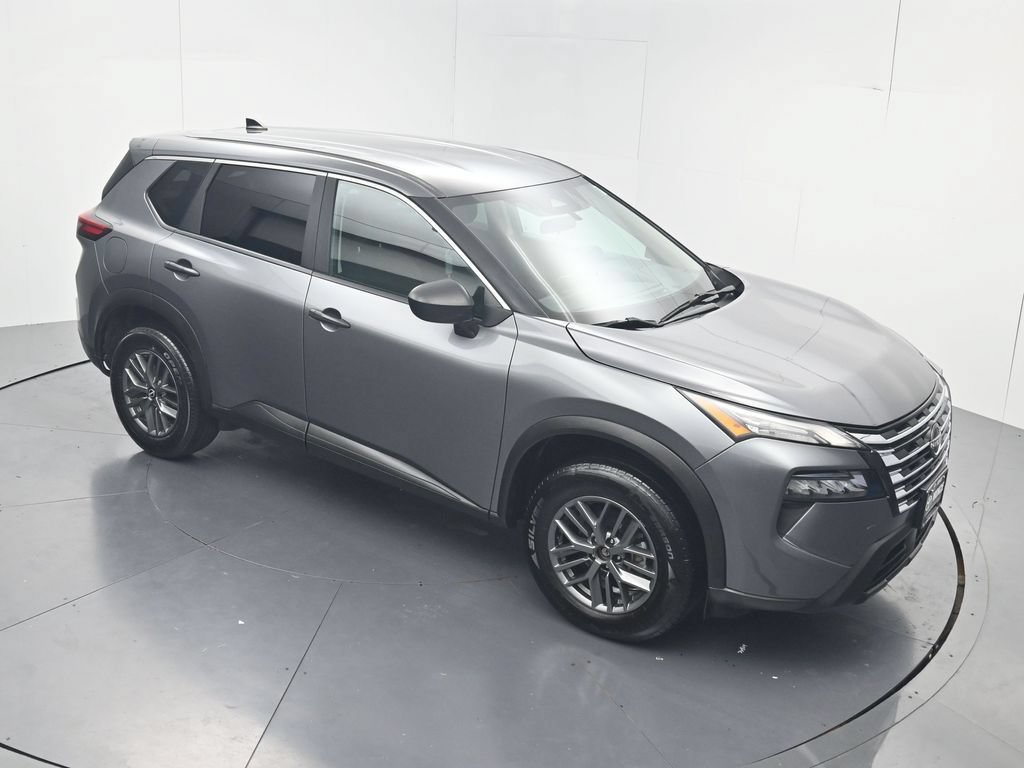 Used 2024 Nissan Rogue S FWD image 53