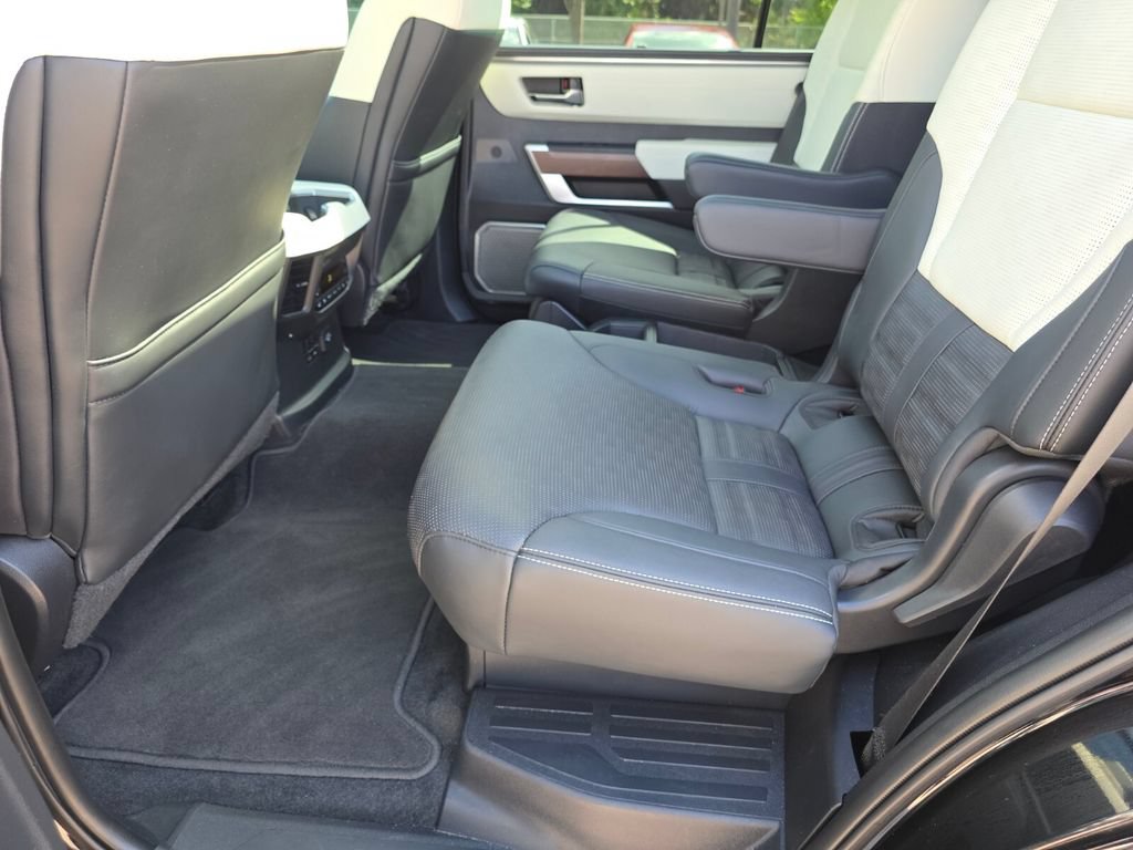 Used 2024 Toyota Sequoia Capstone AWD/4WD image 24