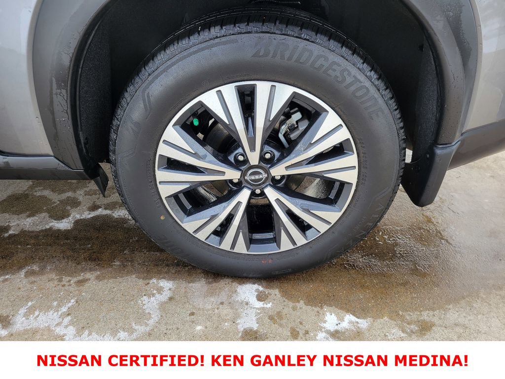 Certified 2023 Nissan Rogue SV image 20