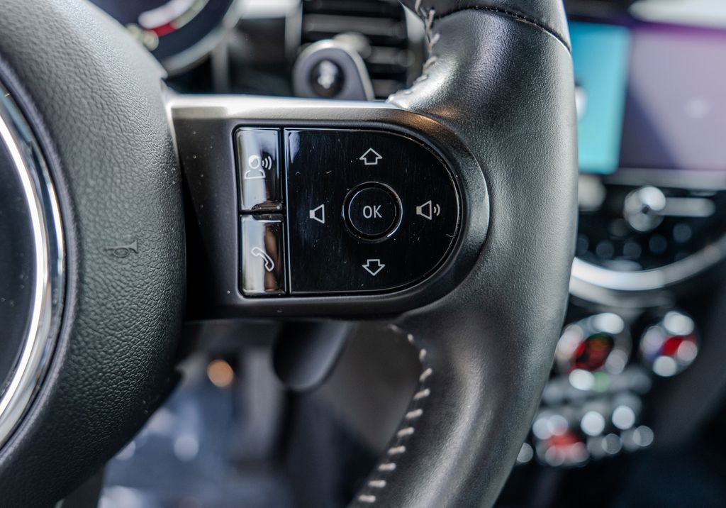 Used 2024 MINI Cooper S image 7