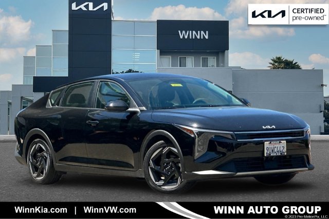 Certified 2025 Kia K4 EX FWD image 1