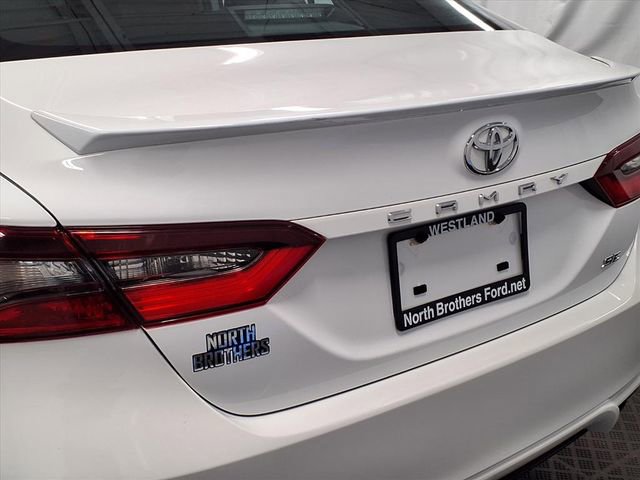 Used 2024 Toyota Camry SE FWD image 23