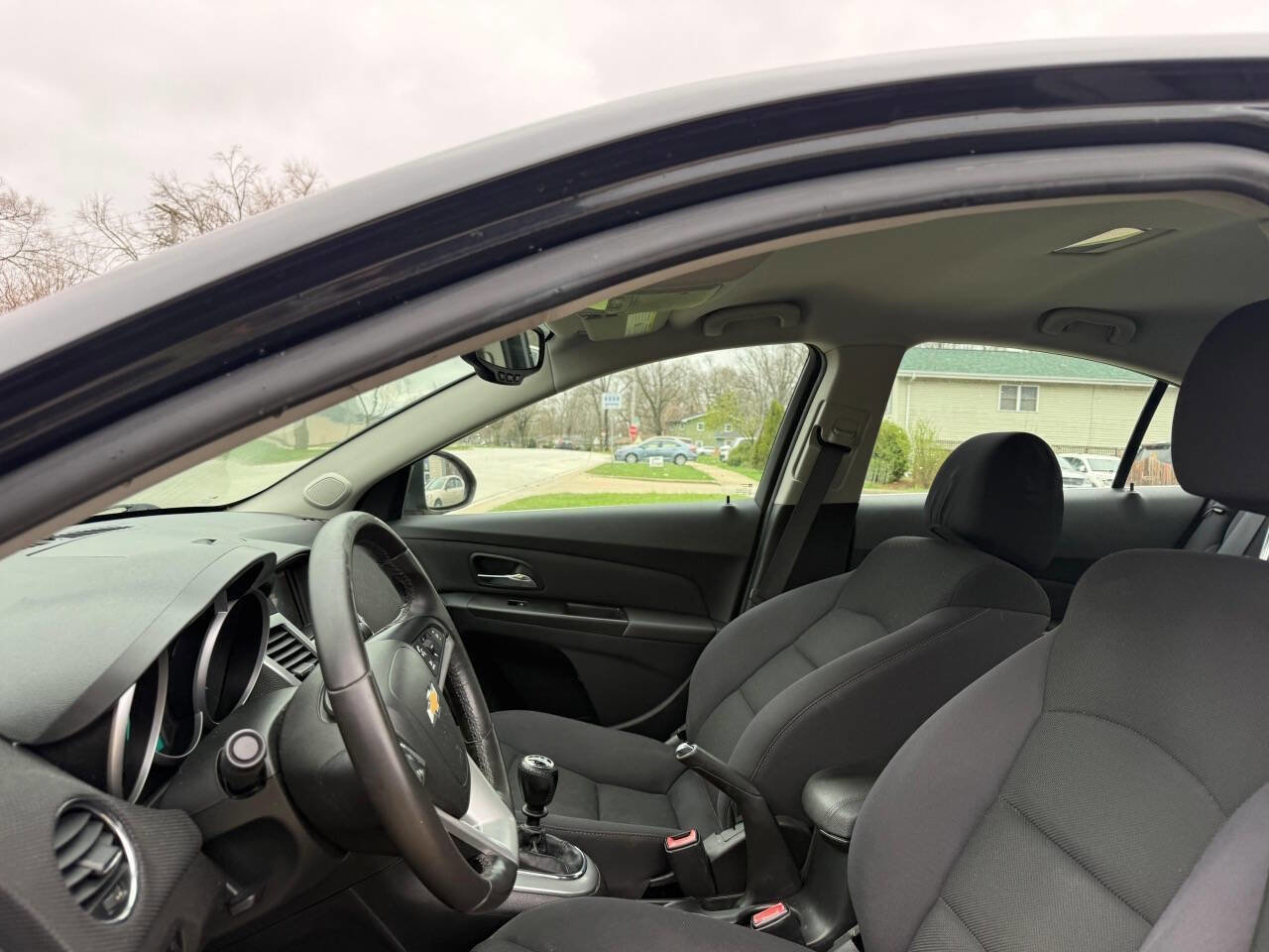 Used 2013 Chevrolet Cruze Eco image 12