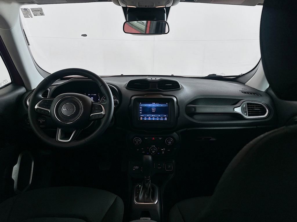 Used 2019 Jeep Renegade Latitude image 20