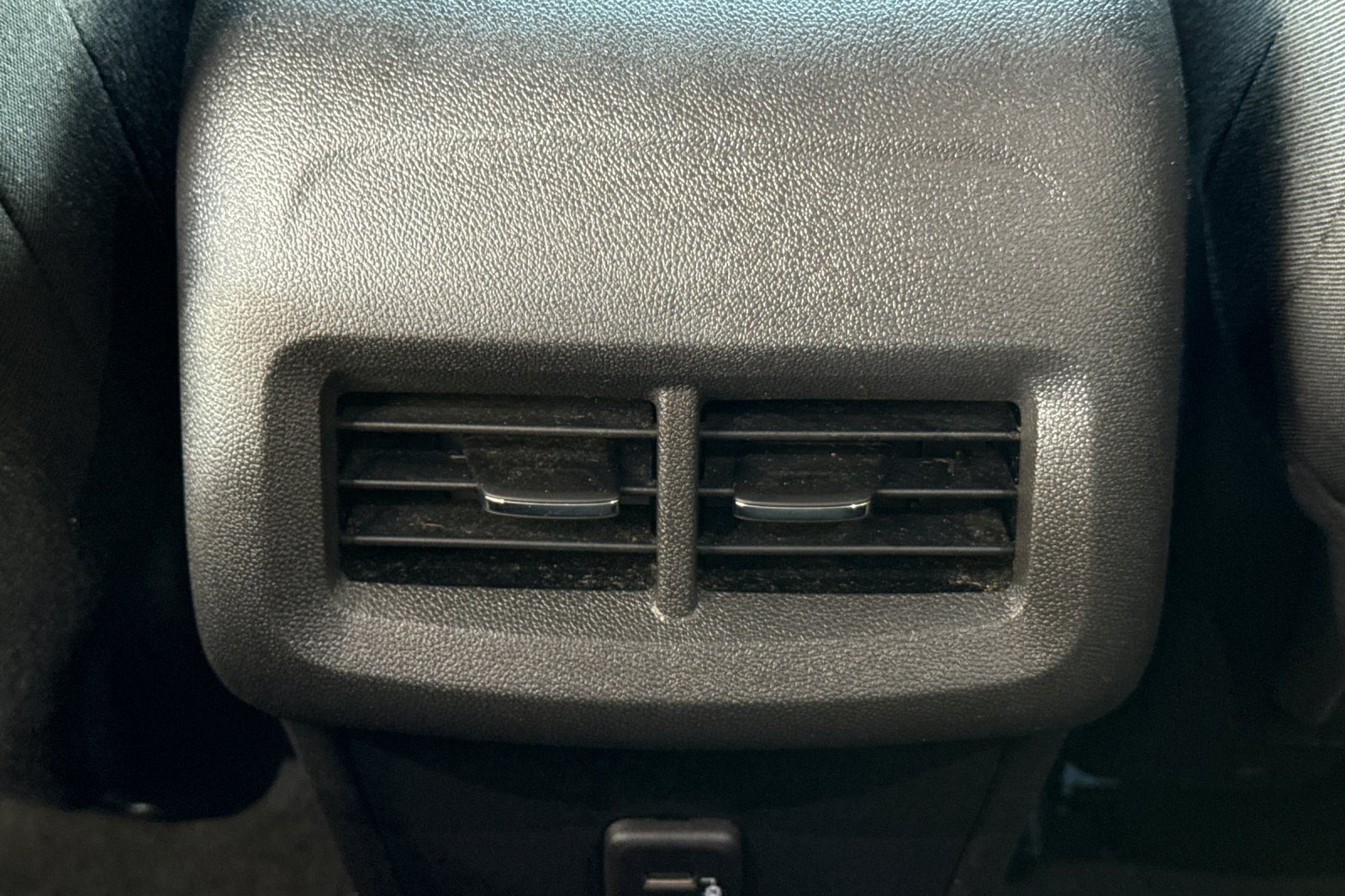 Used 2024 GMC Terrain SLE AWD/4WD image 20