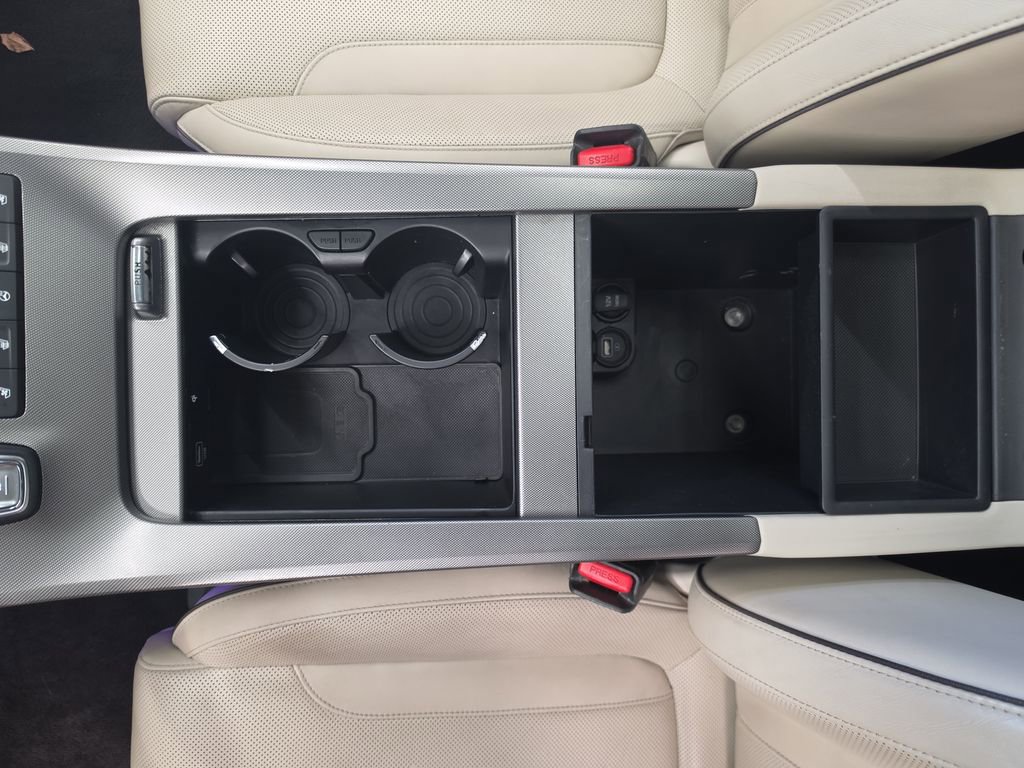 Used 2020 Hyundai Palisade Limited image 31