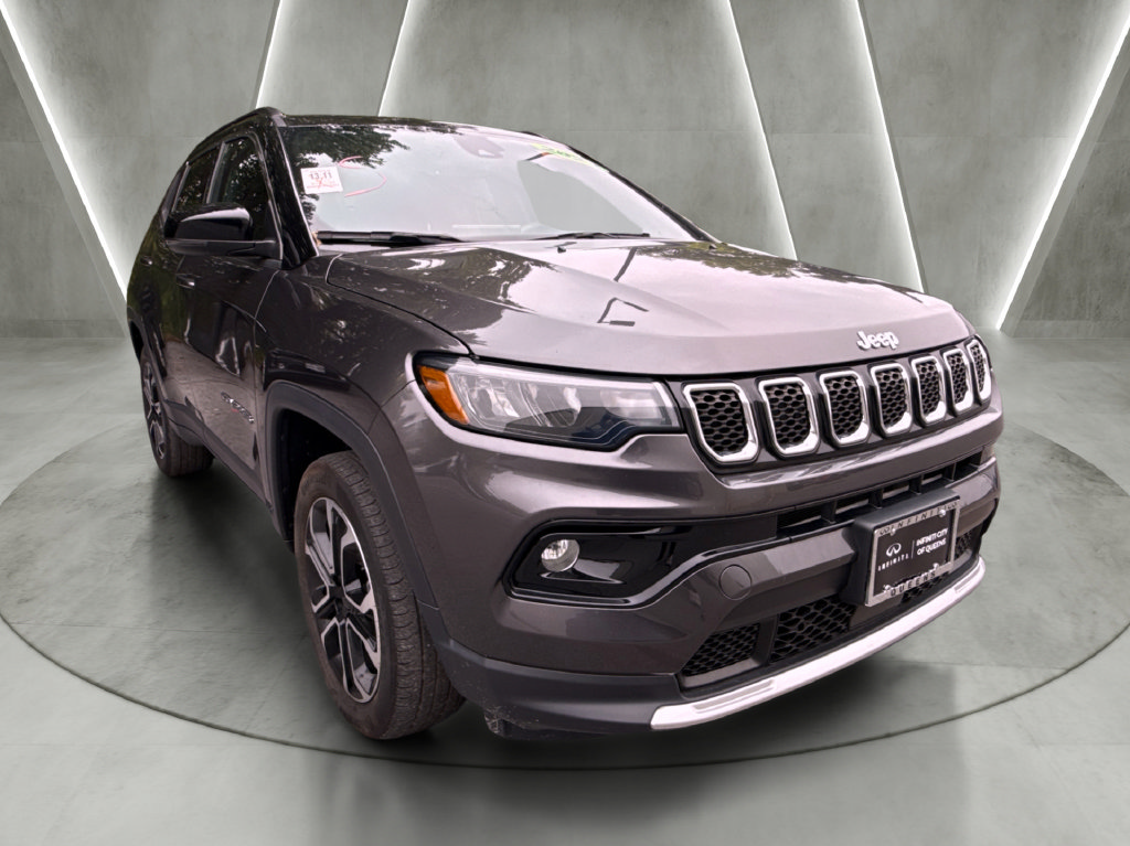 Used 2023 Jeep Compass Limited AWD/4WD image 1