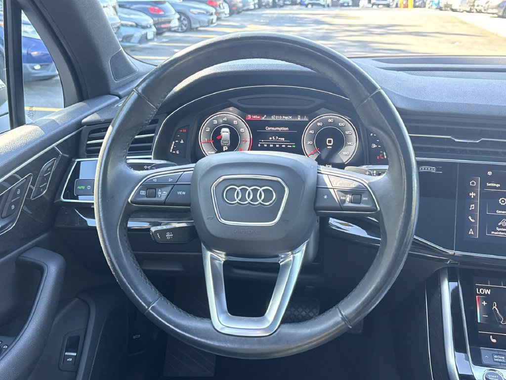 Used 2021 Audi Q7 2.0T Premium Plus w/ Premium Plus Package AWD/4WD image 11