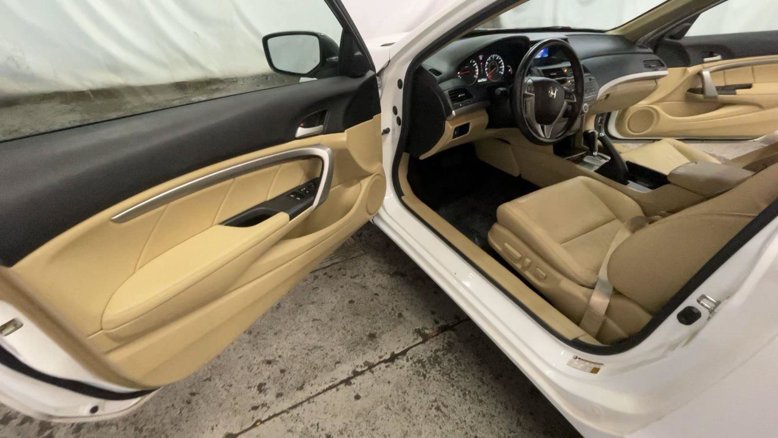 Used 2012 Honda Accord EX-L image 28