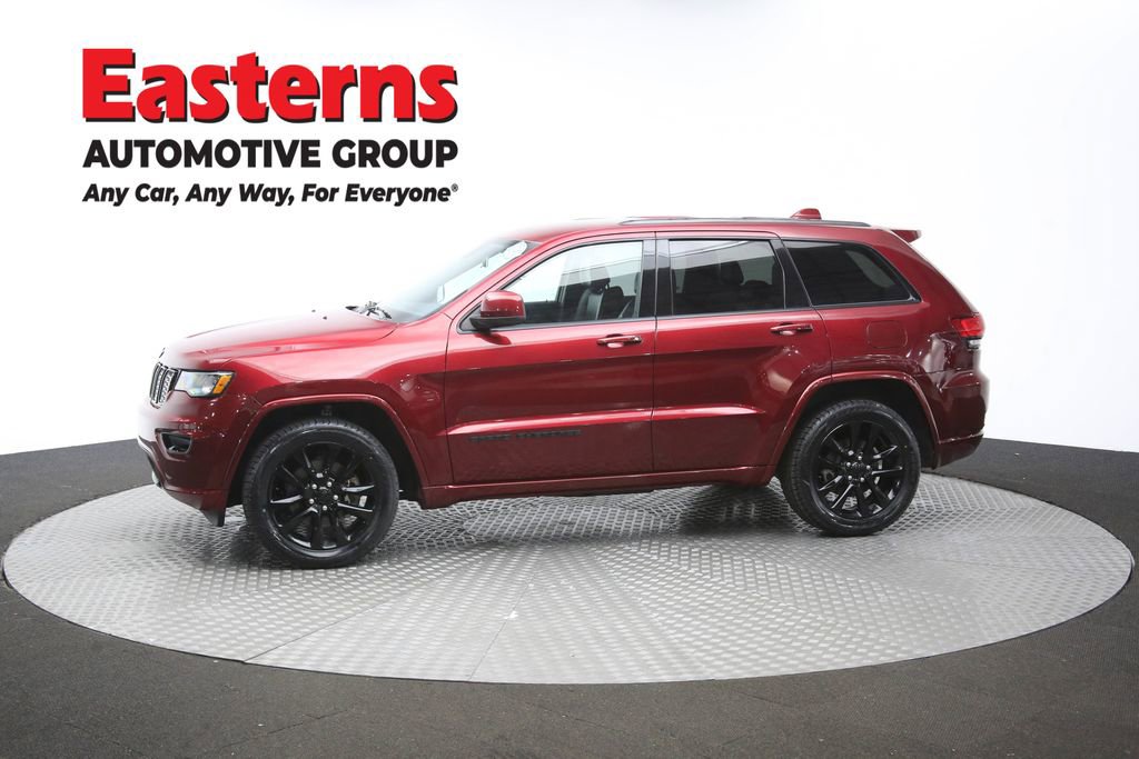 Used 2021 Jeep Grand Cherokee Laredo X image 57
