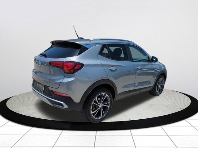 Used 2023 Buick Encore GX Select w/ Safety Package II AWD/4WD image 3