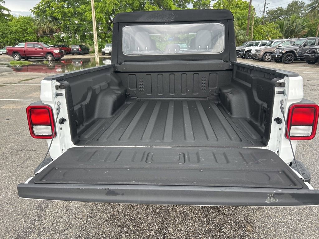 Certified 2024 Jeep Gladiator Sport image 30