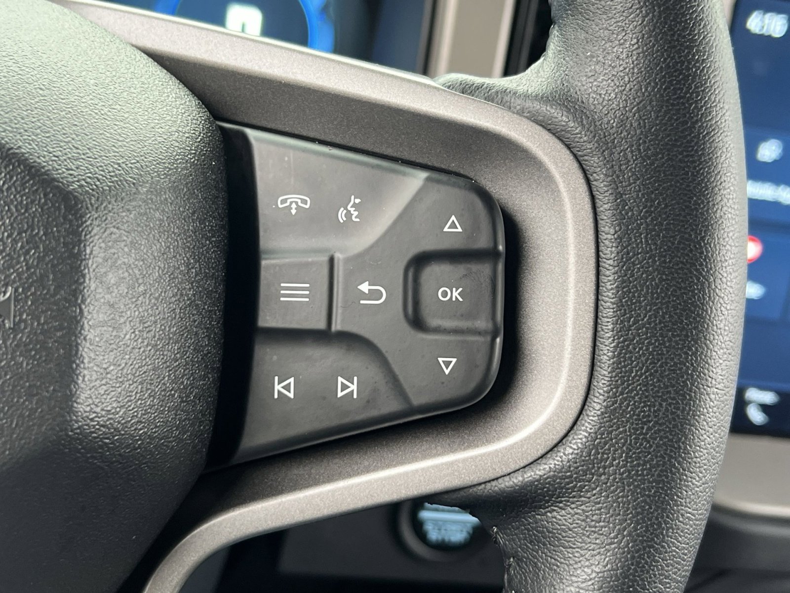 Used 2025 Ford Bronco Outer Banks image 28