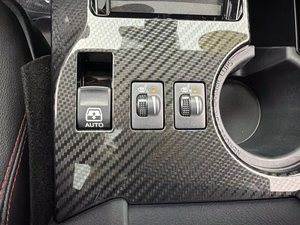Used 2020 Toyota 4Runner Venture w/ Moonroof Package AWD/4WD image 16
