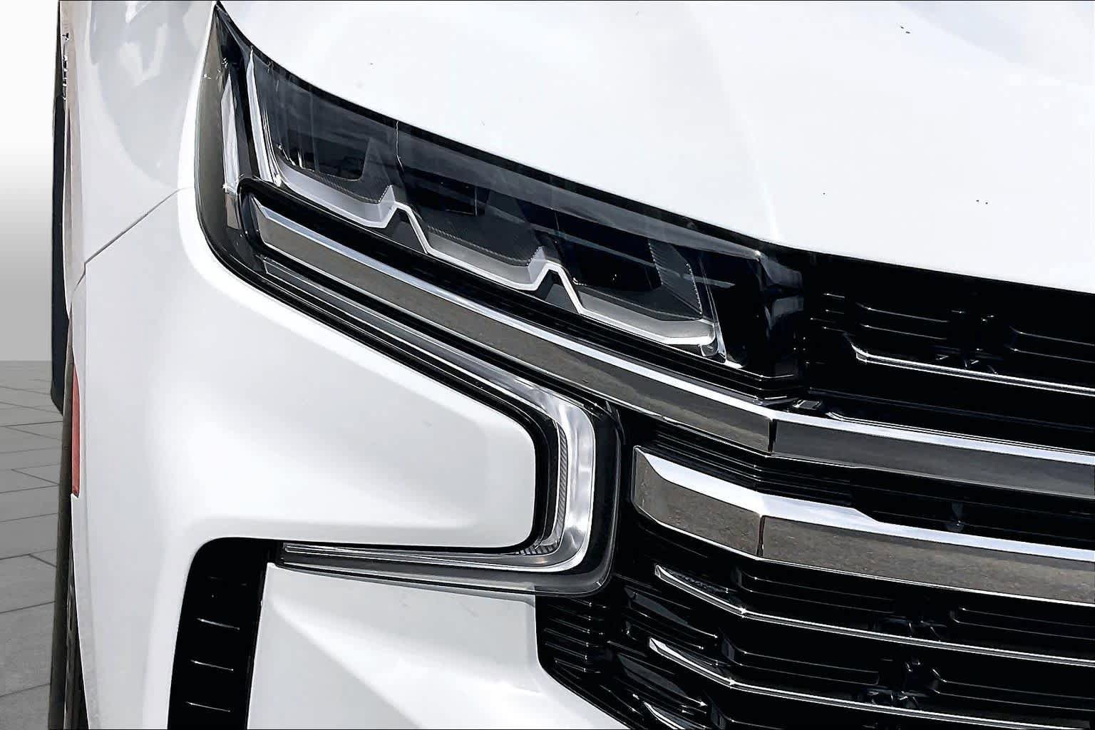 Used 2021 Chevrolet Tahoe LT w/ LT Signature Package RWD image 28