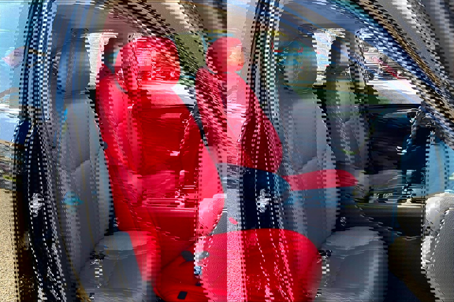 Used 2025 Honda Accord SE image 7