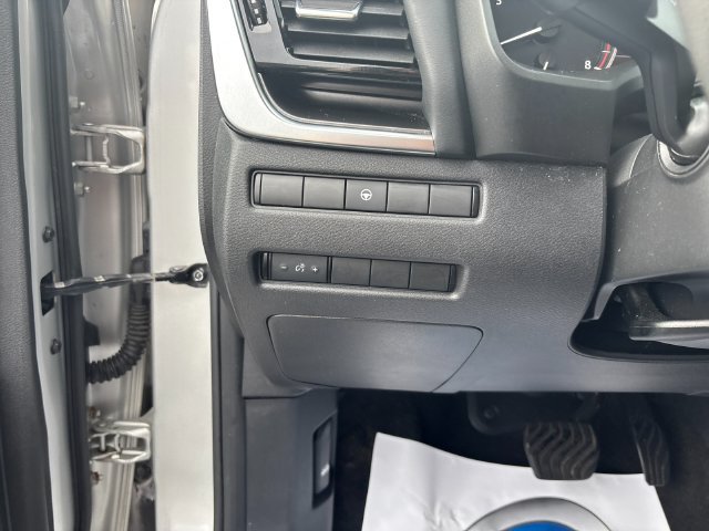 Certified 2021 Nissan Rogue SV AWD/4WD image 32