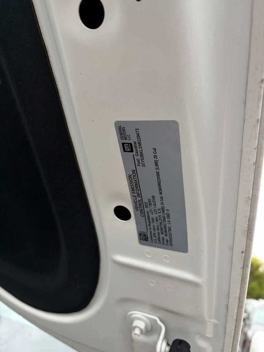 Used 2022 Cadillac Escalade Premium Luxury RWD image 11