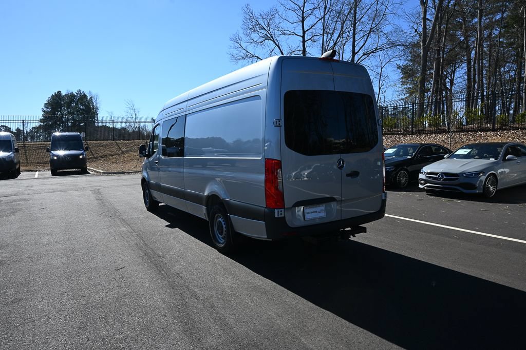Used 2026 Mercedes-Benz Sprinter 2500 image 4