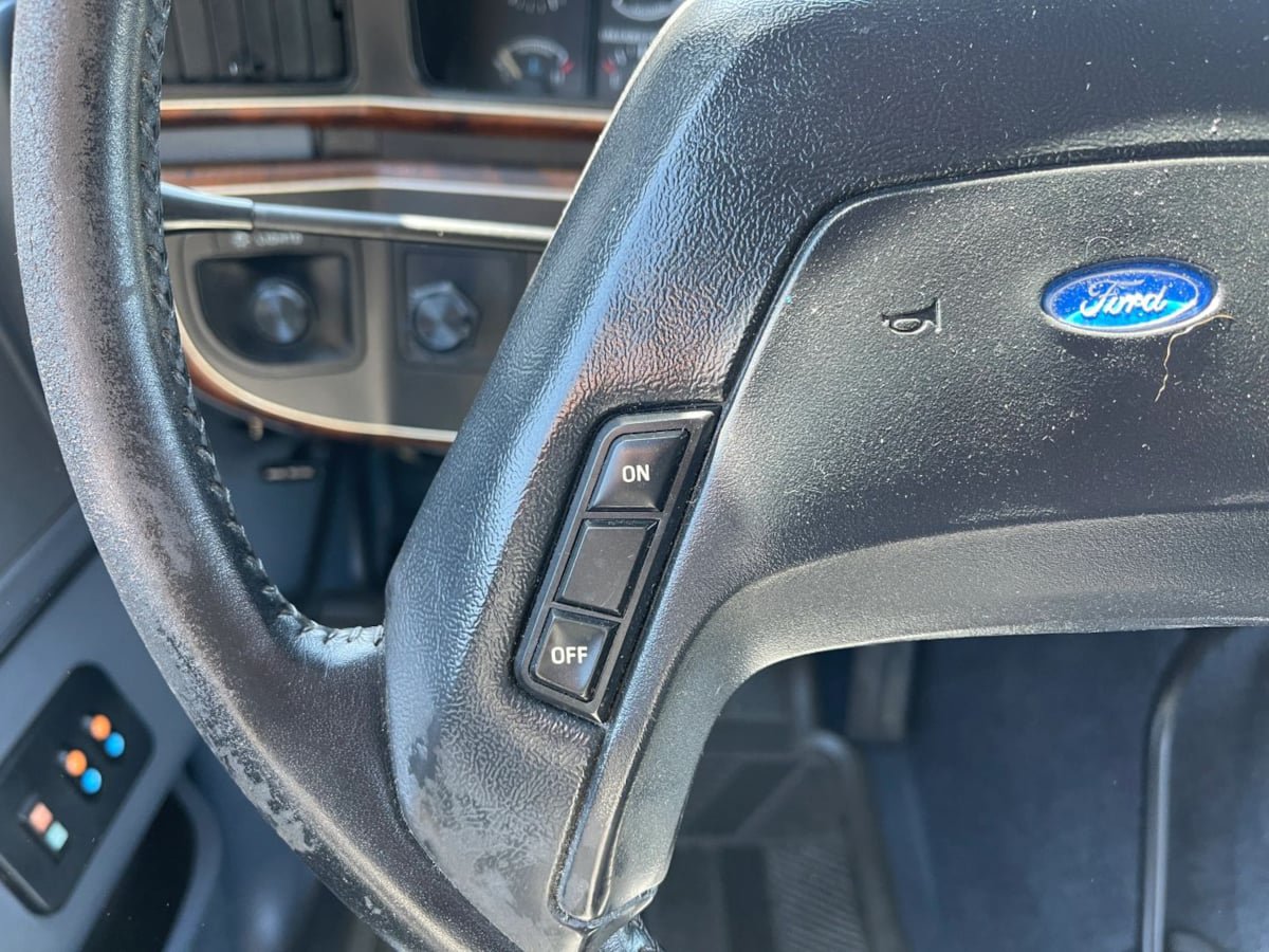Used 1989 Ford Bronco AWD/4WD image 23