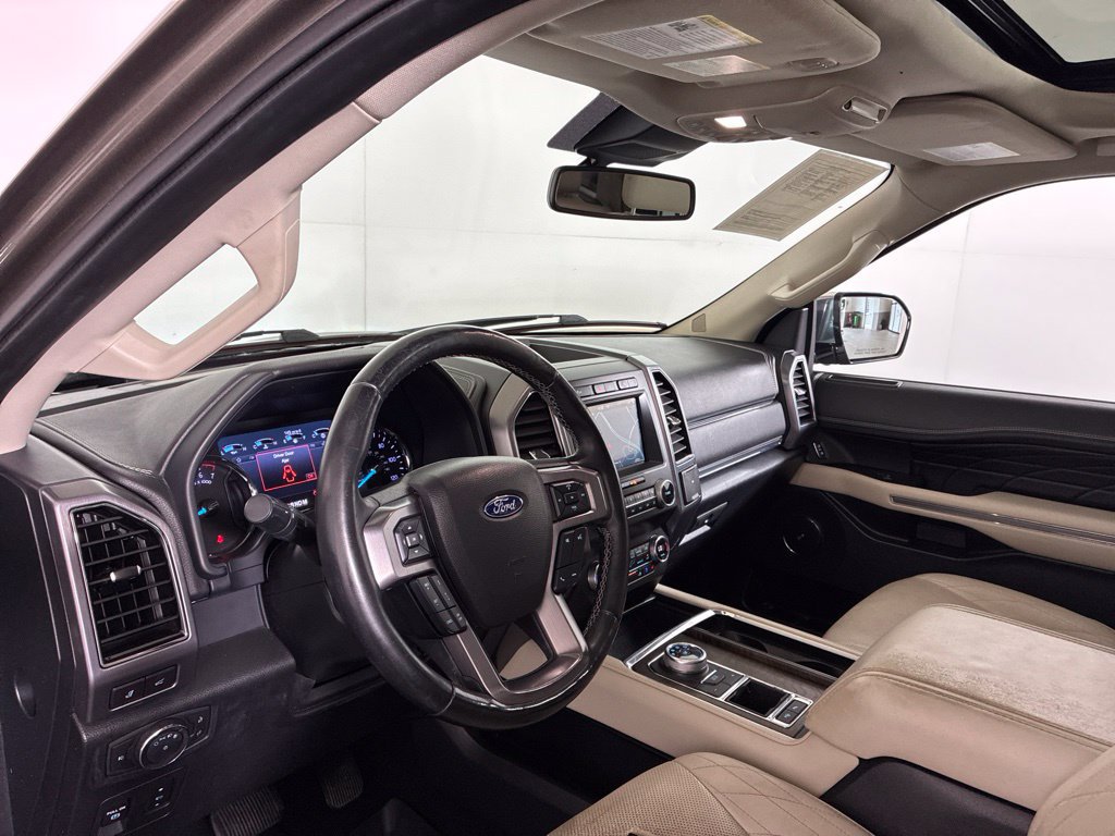 Used 2019 Ford Expedition Max Platinum RWD image 19